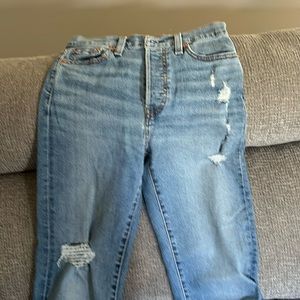 Levi wedgie straight leg jeans